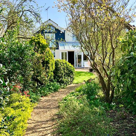 Laurels Bed & Breakfast Felsted Exterior photo