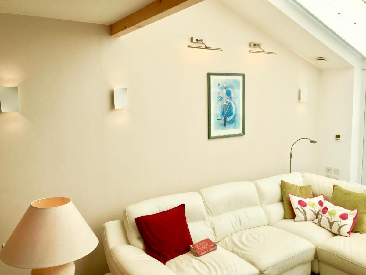 Laurels Bed & Breakfast Felsted Exterior photo